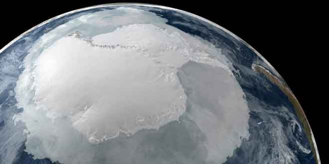 Гравитационна аномалия Антарктика