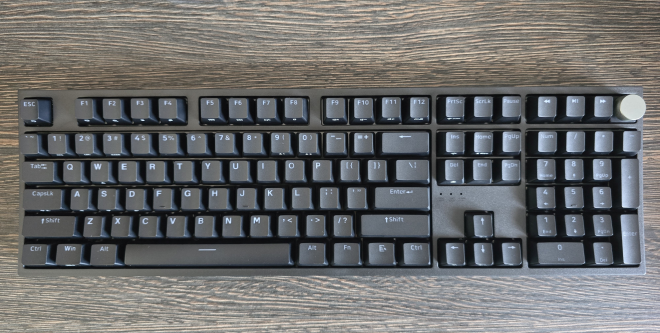 Genesis Thor 404 TKL