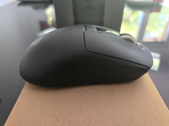 Genesis Zircon 660